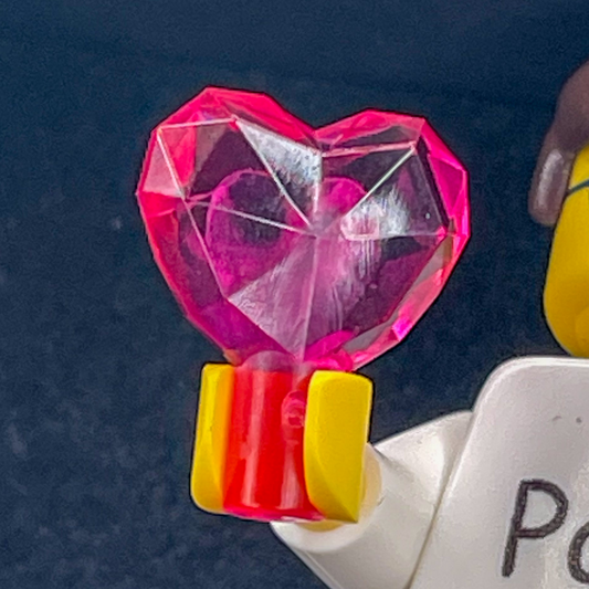 LEGO® Crystal Heart for the Minifigure